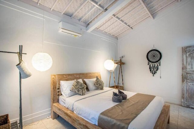 ヴィラ ドルチェヴィータ セミニャク