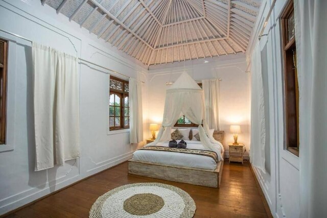 ヴィラ ドルチェヴィータ セミニャク