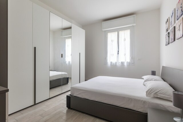 モダン アパートメント イン ボローニャ