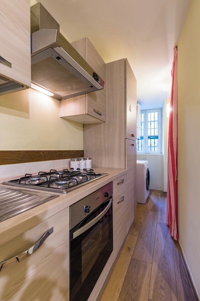 アパートメント イン ザ ハート オブ ナイトライフ