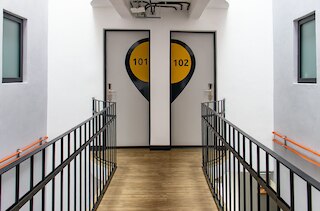 ホテル エスカラ コロニア ローマ