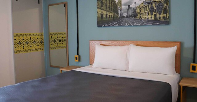 ホテル エスカラ コロニア ローマ