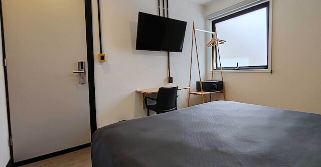 ホテル エスカラ コロニア ローマ