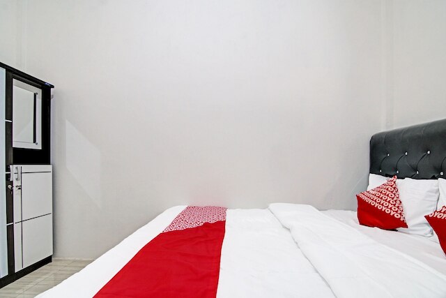 ホテル O エリフ ホームステイ シャリア