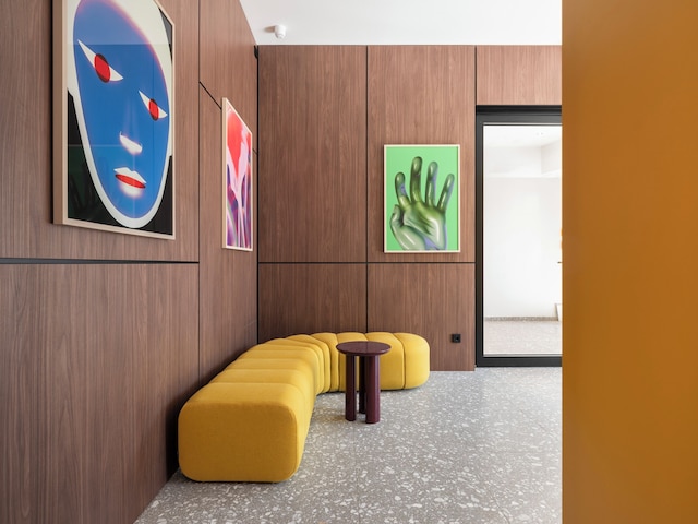 ヌマ ザルツブルク ヴォーゲルヴァイダー