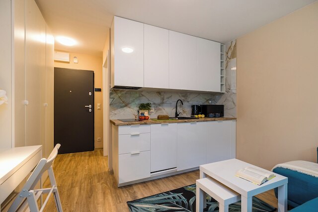 ショートステイポーランド バトレゴ B164