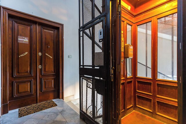 フェルディナンド アートハウス バイ ワンダフルイタリー