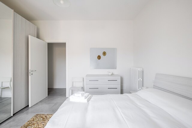 アパルタメント ベルニーニ イン ゾーナ サントオルソラ