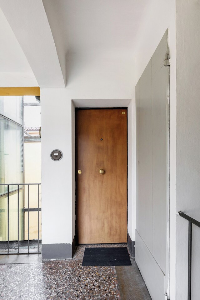 ホワイト リーブス スタジオ バイ ワンダフル イタリー