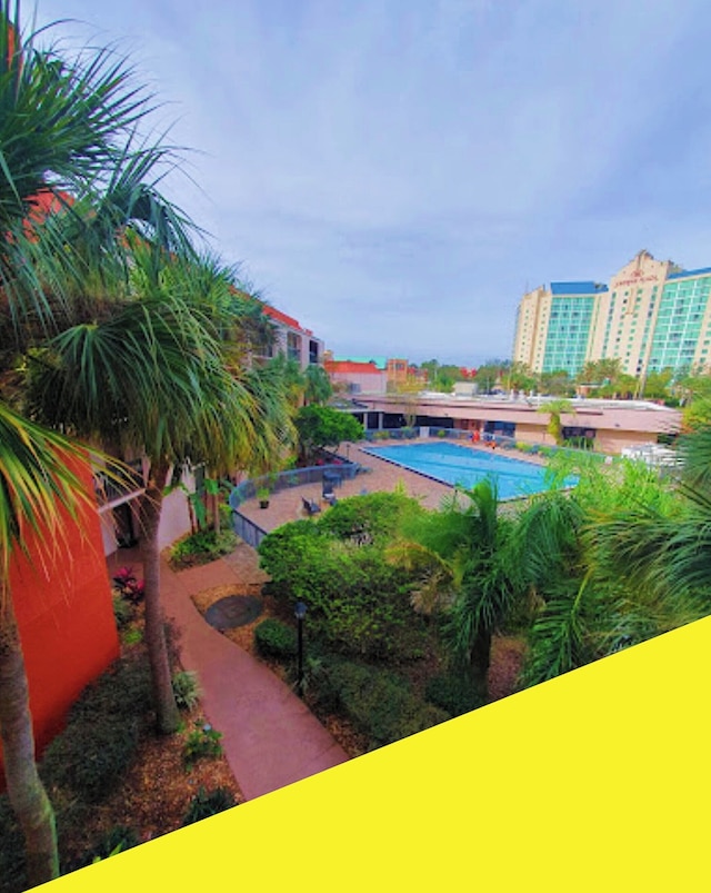 Bポシュテルズ オーランド ユニバーサル