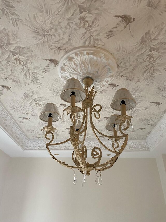 スイート コマレス