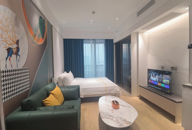 ZhuHai BoShengManZhiHuiFuWuGongYu