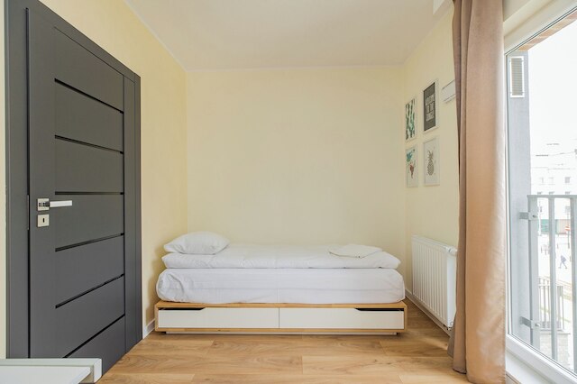 ショートステイポーランド ヴィレンスカ B165