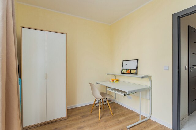 ショートステイポーランド ヴィレンスカ B165