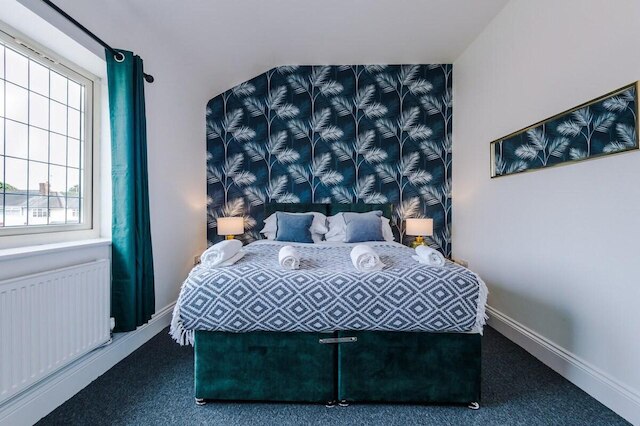 ラブリー 4 ベッド リザランド アパートメント