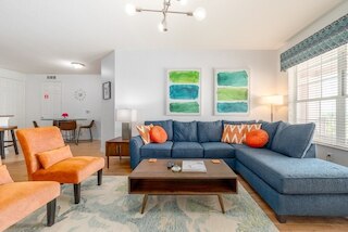 ユア ビスタ ケイ レイクビュー アリュール 3 ベッドルーム コンド バイ レッドオーニング