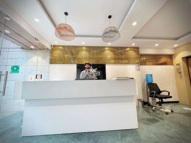 ザ オリオン エクスプレス - イースト オブ カイラシュ