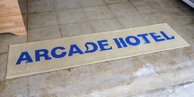 Arcade Hotel