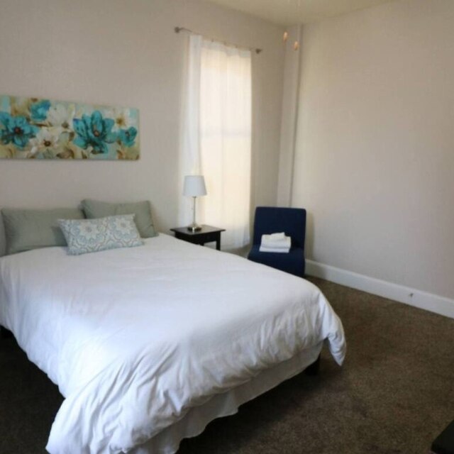 ウィンザーパークパッドアパート マスアベニューまで2分 エアコン付き