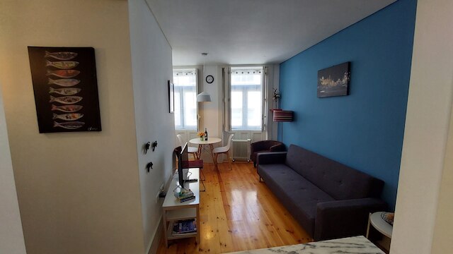 ダウンタウン チャーミング バイ バケーションイー