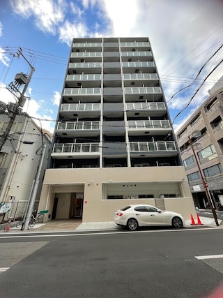 Apartment Hotel 11 Namba Minami