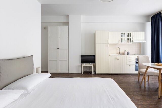 ラルゴ モリナ スタジオ III