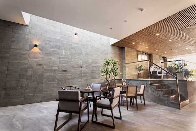 ホアン ティン ホテル & アパートメント ダナン