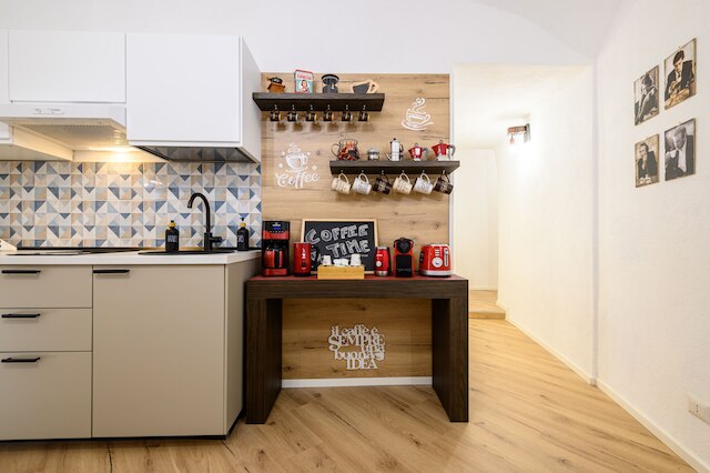 ヴィコ グラツィエッラ 12 イン ナポリ