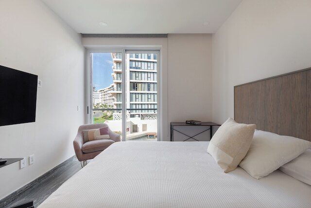 エクスクルーシブ アパートメント ウィズ ルーフトップ プール