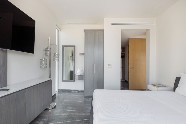 エクスクルーシブ アパートメント ウィズ ルーフトップ プール