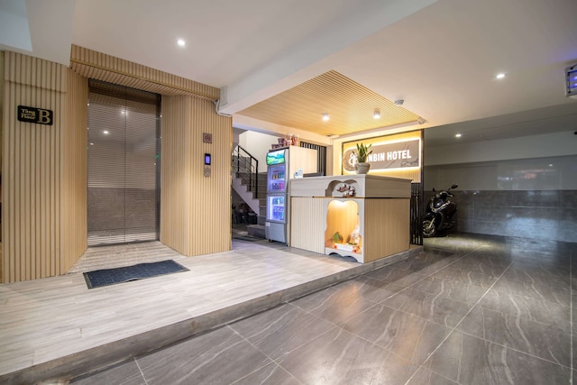 ビン ビン ホテル 12 - ニア サラ レジデンス