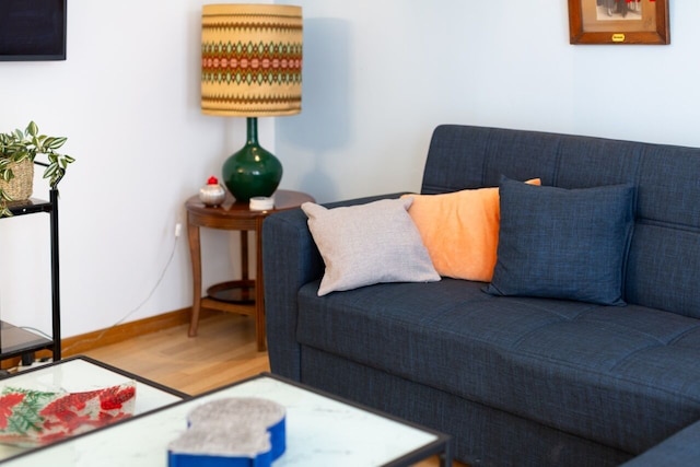 アテニアン ゲート トゥ プラカ