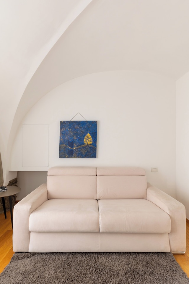 サント ステファノ エレガント アパートメント