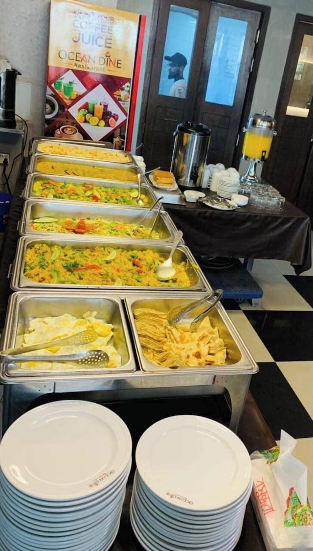 オーシャンパレス コックスバザール