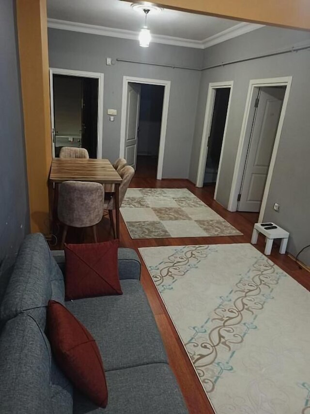 ディラヴァー アパート