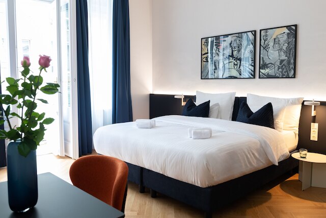 URBANAUTS STUDIOS シルヴェット