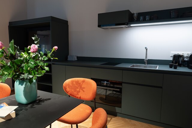 URBANAUTS STUDIOS シルヴェット