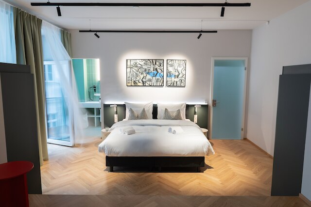 URBANAUTS STUDIOS シルヴェット