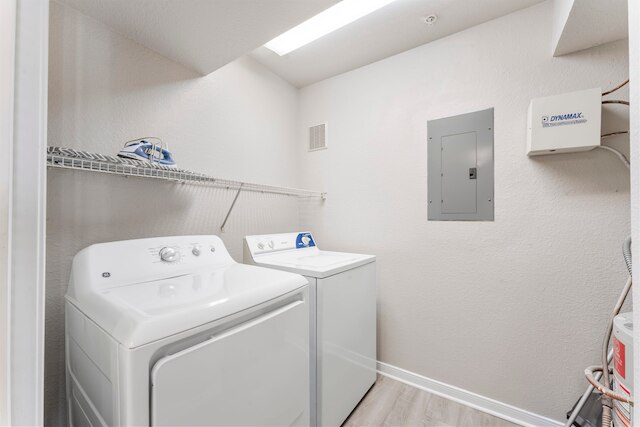 スペーシャス 2BR キング スイート ウィズ ジム プール クローズ トゥ DT