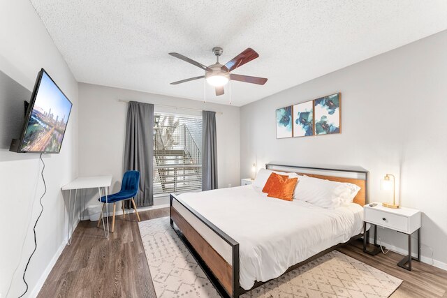 ソコ 2BR コーナースイート ウィズ プール キングベッド ファストWifi