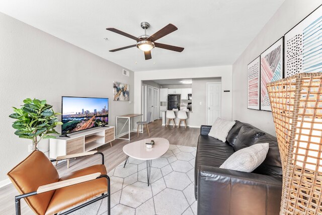 コンフィ 2BR キングスイート ウィズ ジム プール クローズ トゥ DT