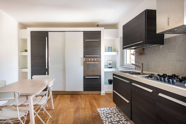 ヴィットリオ エマヌエーレ アパートメント ウィズ テラス