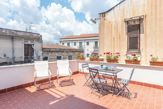 カーサ ブルナッチーニ コン テラッツァ