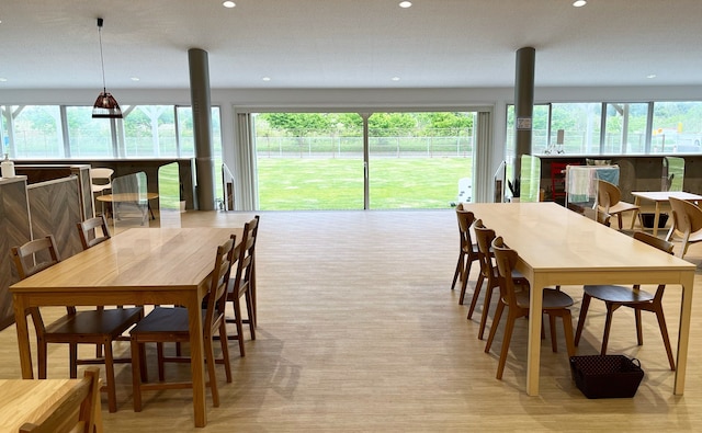 Luana Hasunuma HOTEL&CAFE