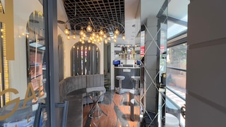 マドリガル ブティックホテル