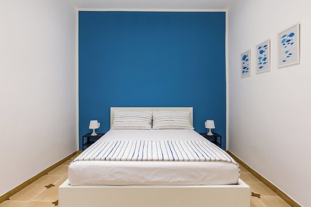 ホワイト & ブルー アパートメント アット サニタ バイ ワンダフル イタリー