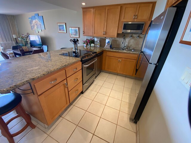 カハナヴィラ F405 イン ラハイナ