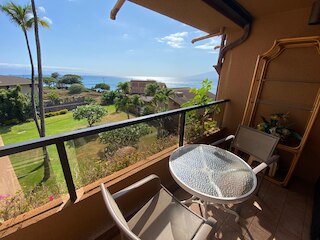 カハナヴィラ F405 イン ラハイナ