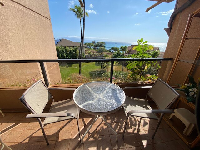 カハナヴィラ F405 イン ラハイナ