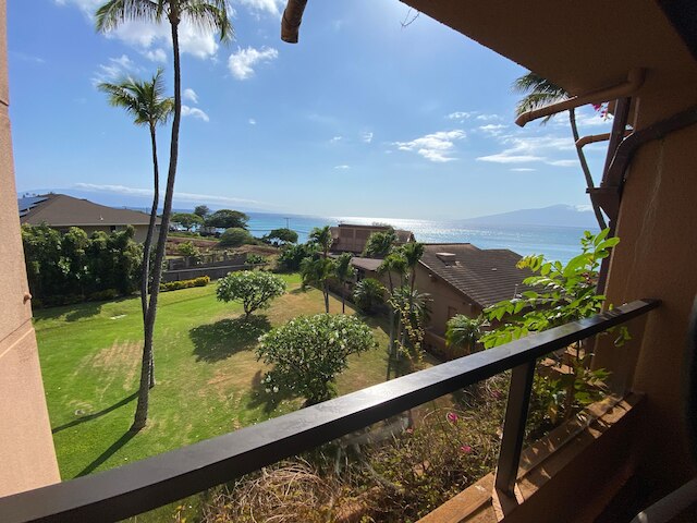 カハナヴィラ F405 イン ラハイナ